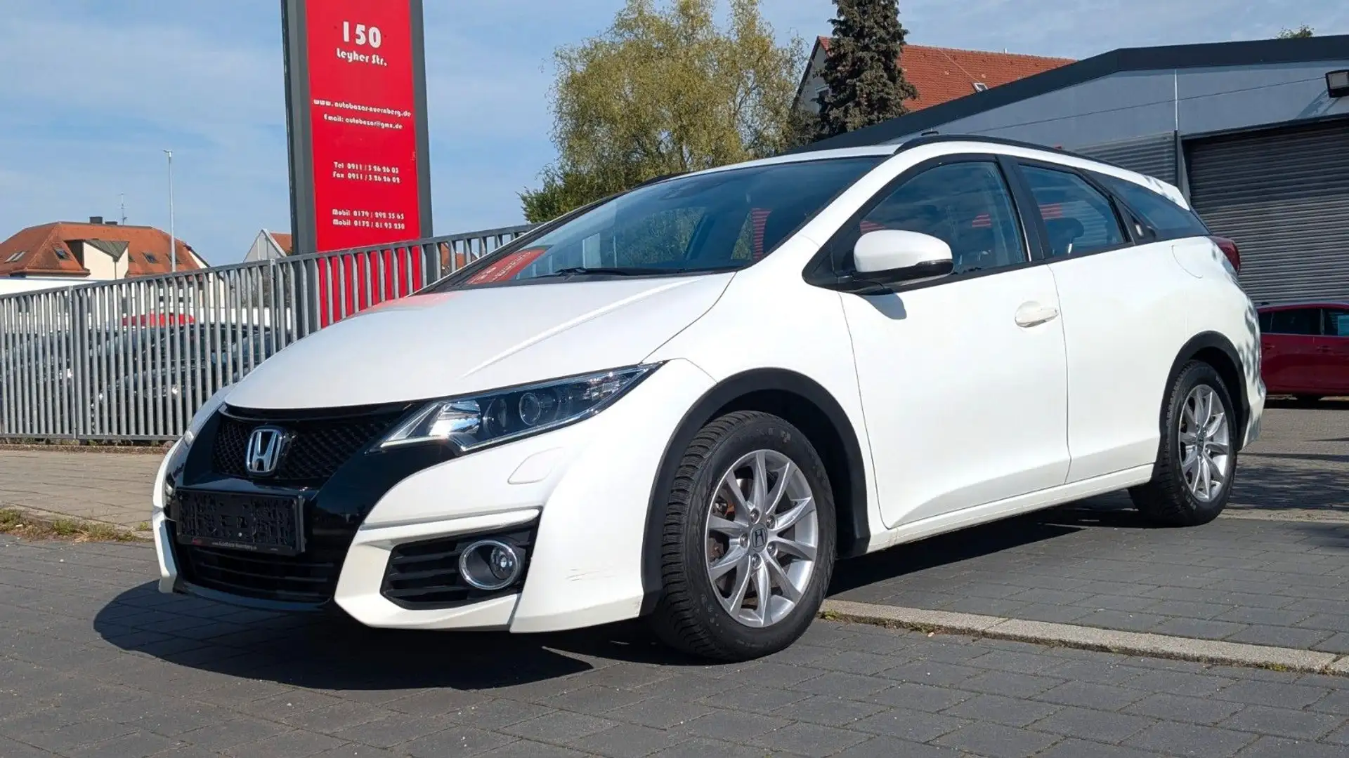 Honda Civic Tourer Elegance aus 1.Hand / Euro 6 Белый - 1
