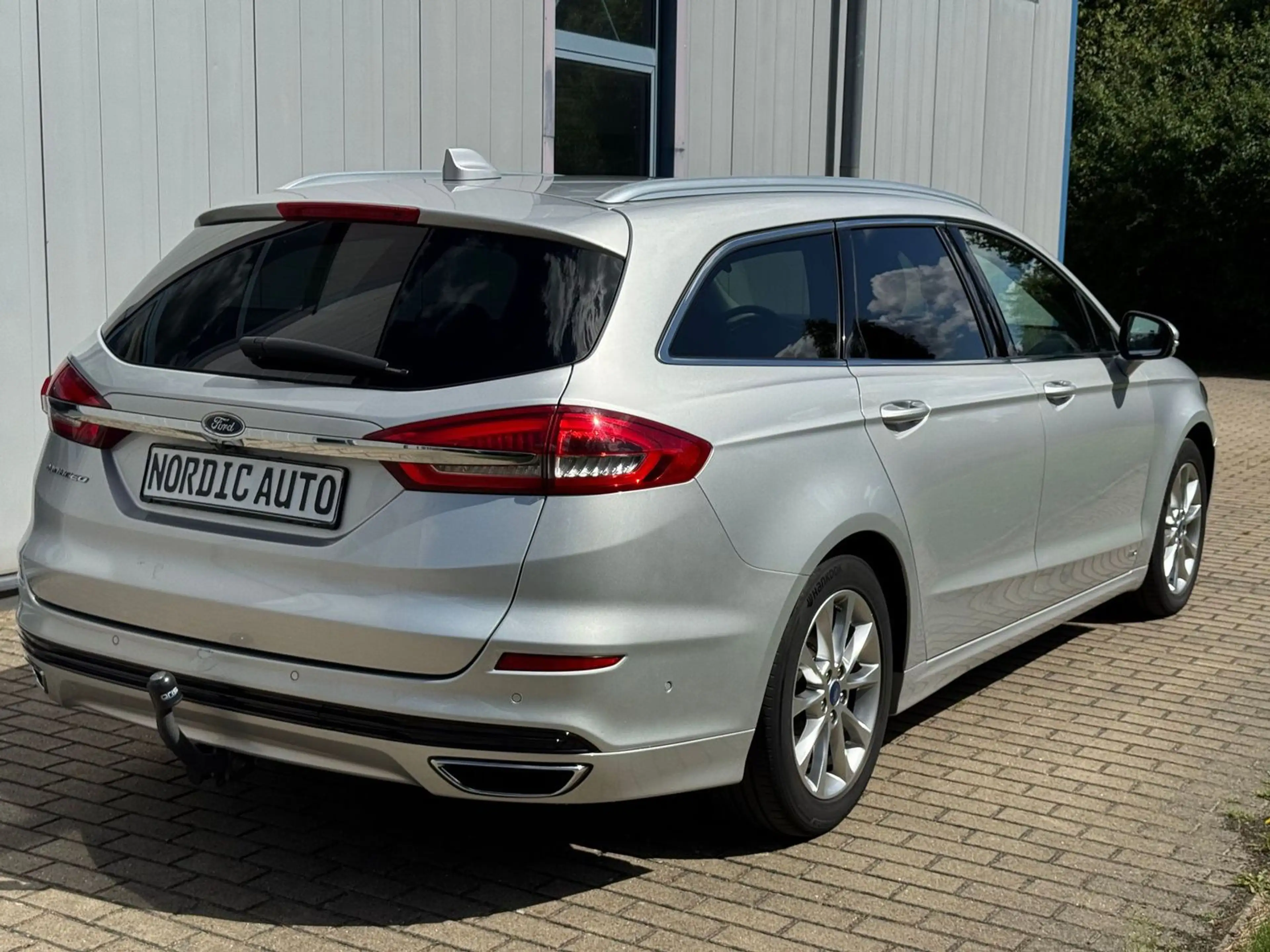Ford Mondeo 2.0 EcoBlue Titanium AWD+ACC+AHK+CAM+PANO — photo 7