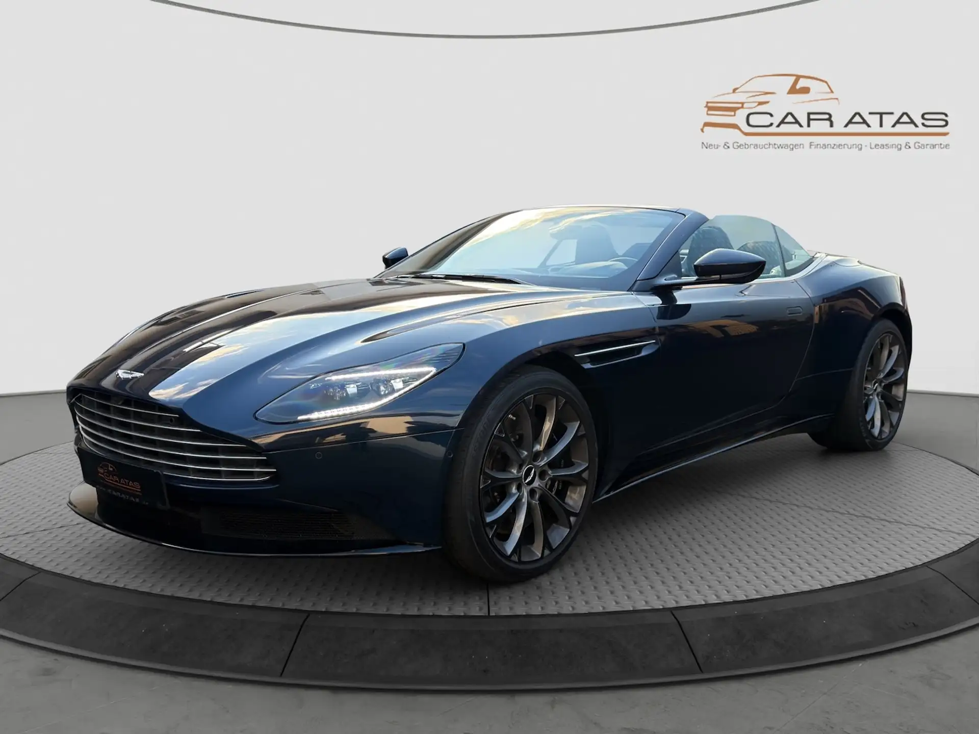 애스턴마틴 DB11 V8 2020 네이비 사진 1