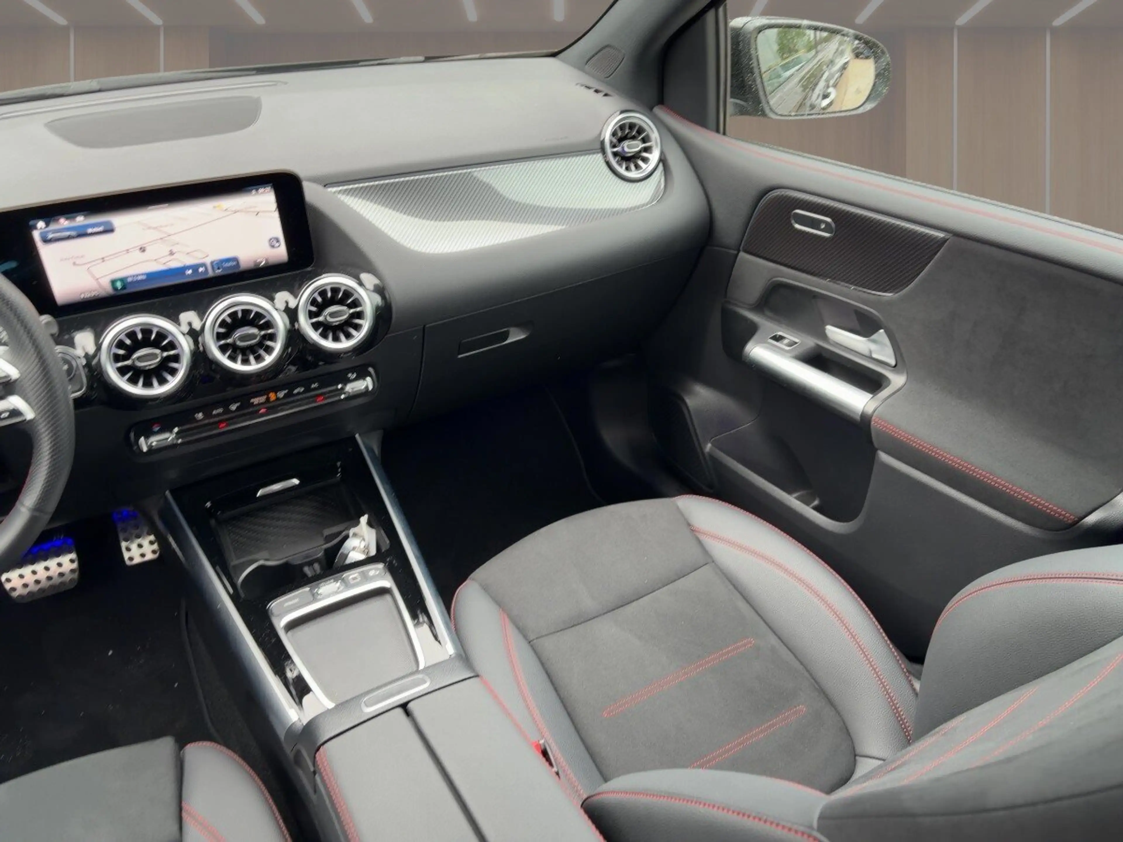 Mercedes-Benz B 220 B 220 d AMG/KeyGo/360/LED/Totw/Night/el.Heckklap — photo 10