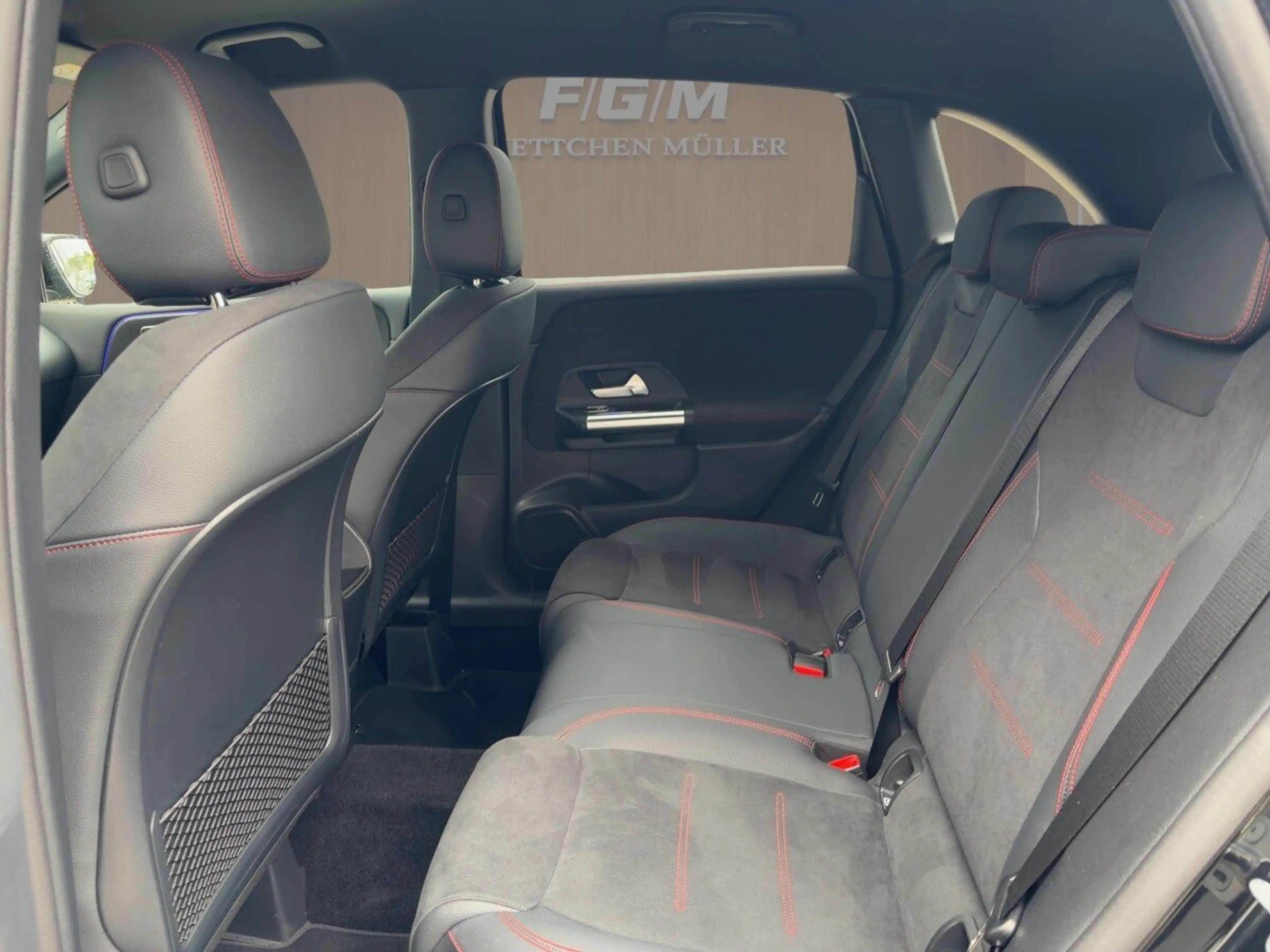 Mercedes-Benz B 220 B 220 d AMG/KeyGo/360/LED/Totw/Night/el.Heckklap — photo 7