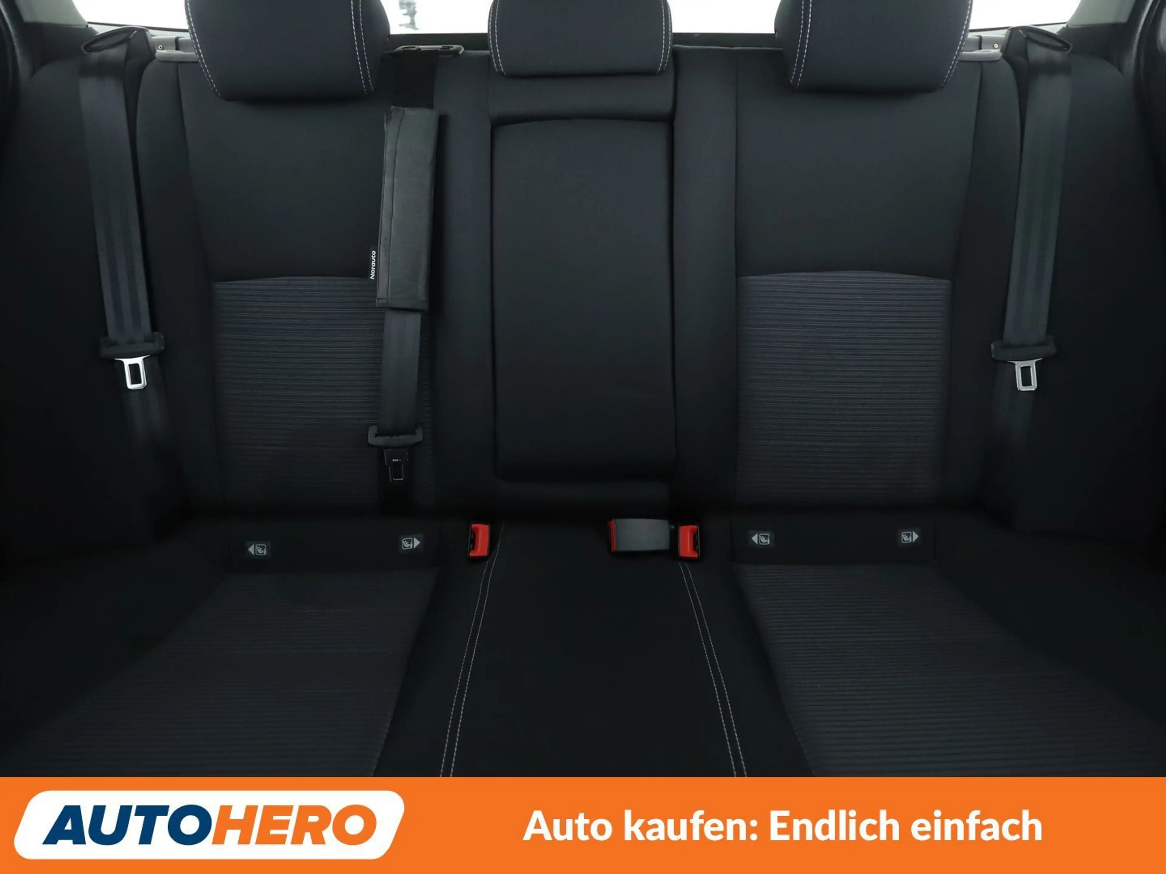 Toyota Avensis 1.8 Business Edition*NAVI*LED*TEMPO*CAM*SHZ* — photo 15
