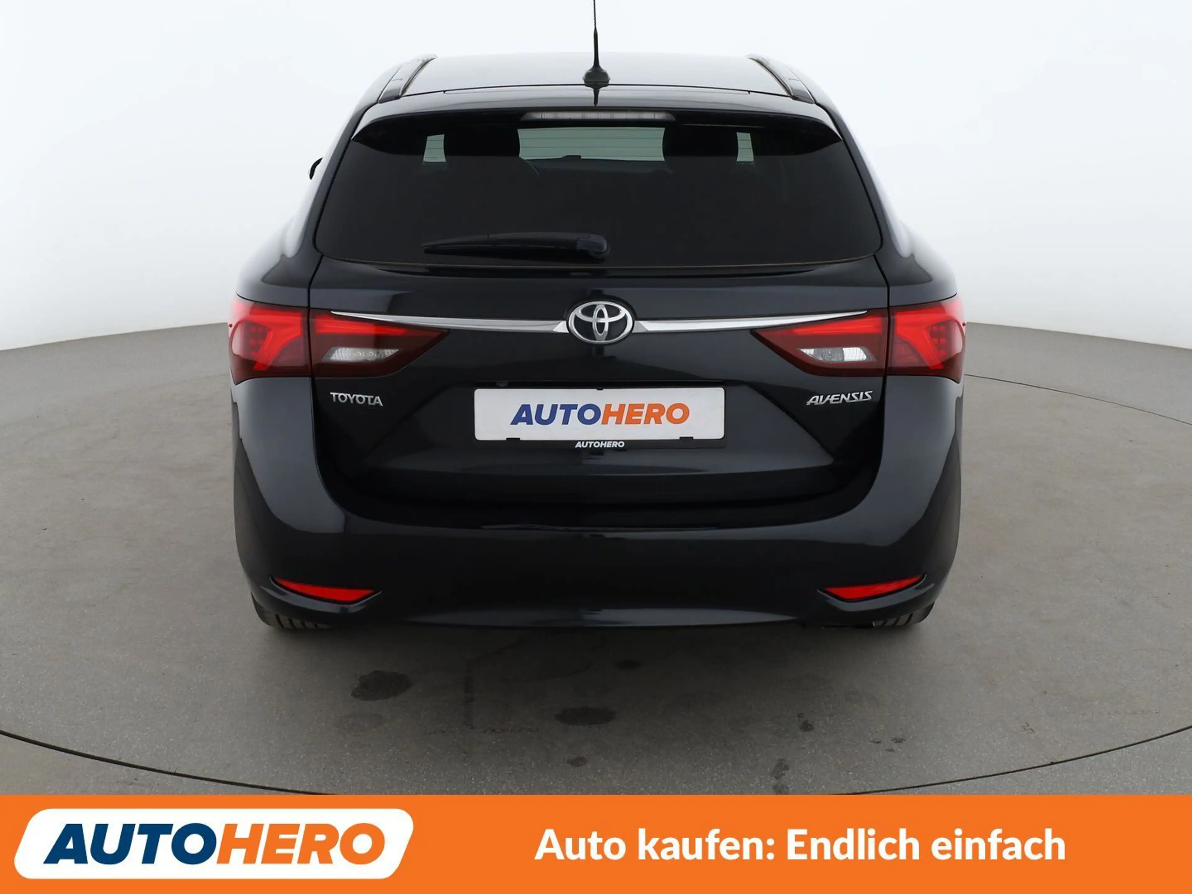 Toyota Avensis 1.8 Business Edition*NAVI*LED*TEMPO*CAM*SHZ* — photo 5
