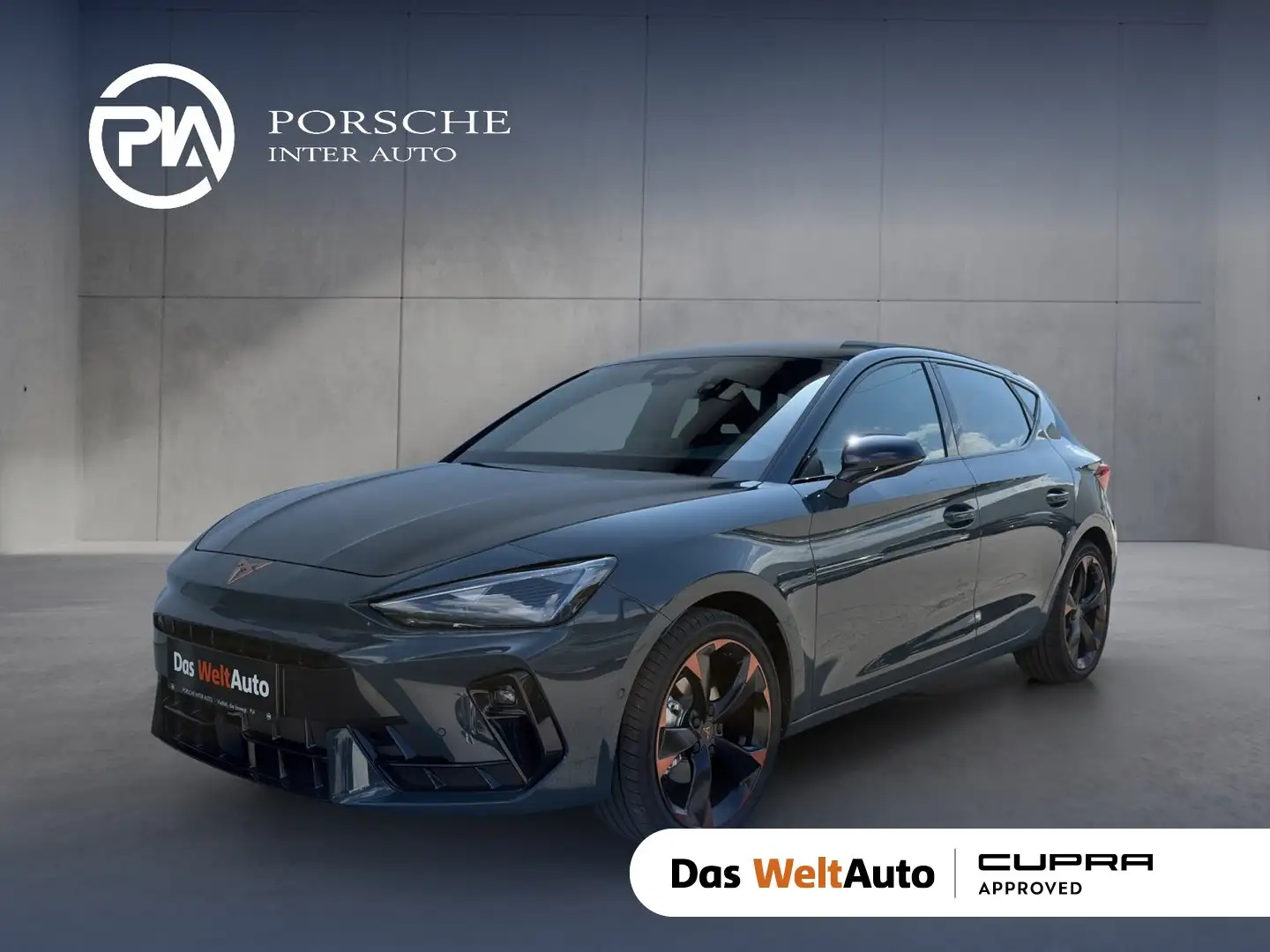 CUPRA Leon 1.5 eTSI DSG Blau - 1