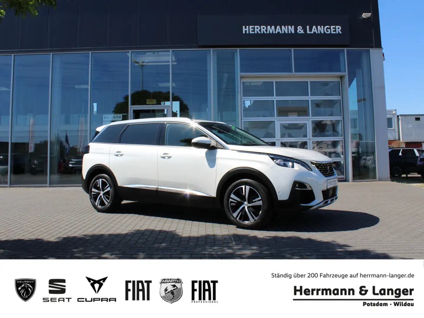 Peugeot 5008 Allure HDi 130 EAT8 LED SHZ NAVI Weiß - 1