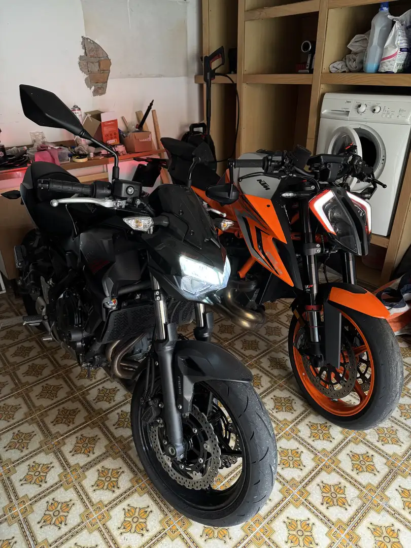 Kawasaki Z 650 - 1