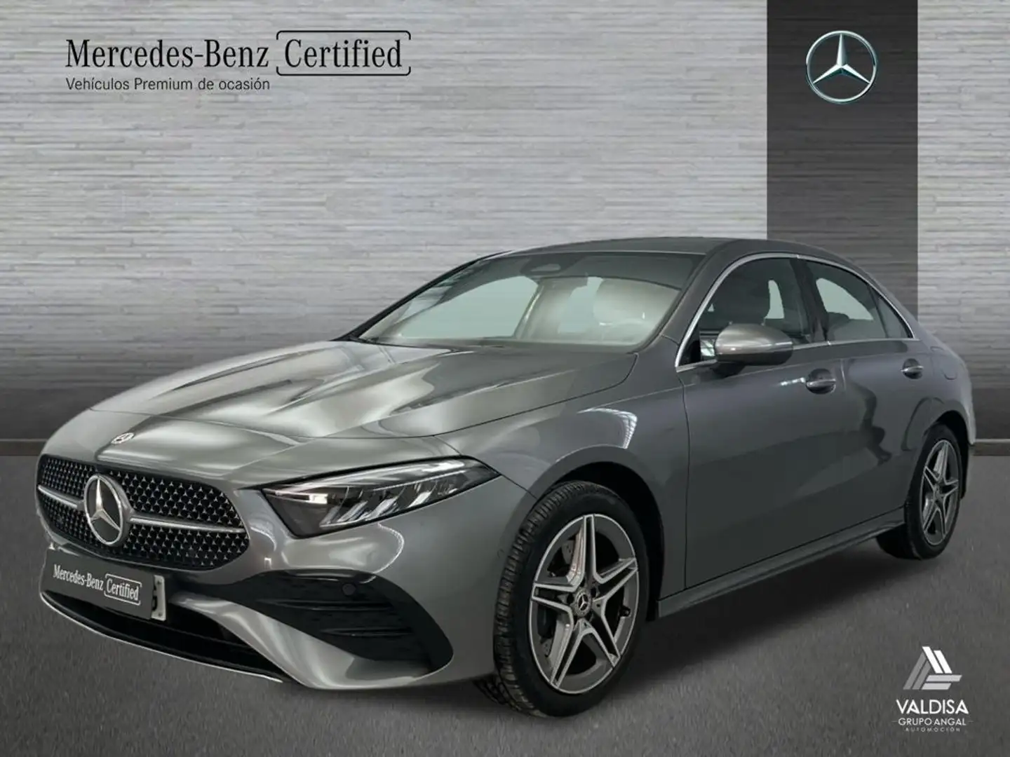 Mercedes-Benz A 250 e Berlina con tecnologí híbrida EQ - 1