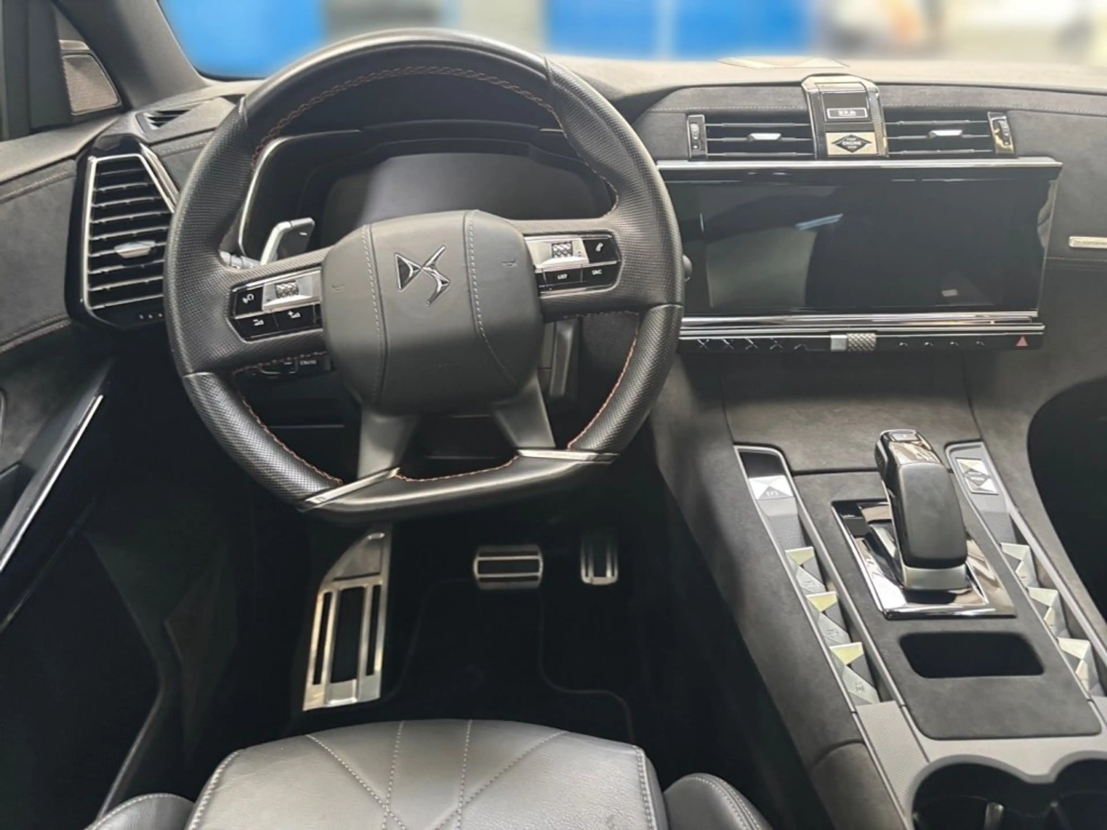 DS Automobiles DS 7 Crossback DS7 Crossback 4x4 E-Tense 300 PHEV Performance Line mit AHK — photo 9