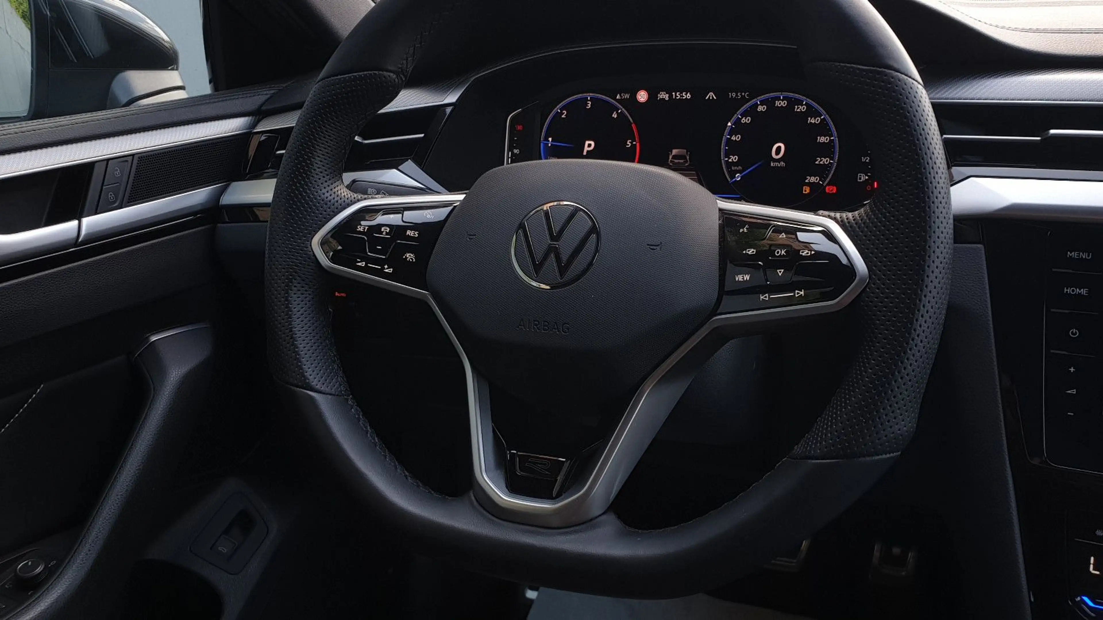 Volkswagen Arteon 2.0 TDI DSG 3 x R-Line Virtual/ACC/Kamera — photo 12