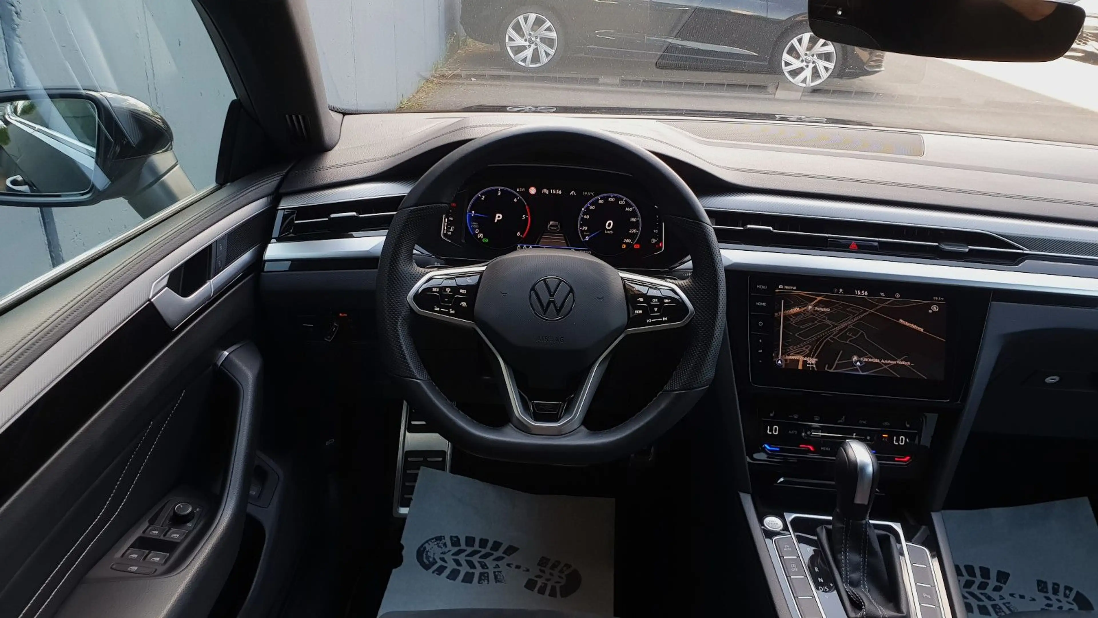 Volkswagen Arteon 2.0 TDI DSG 3 x R-Line Virtual/ACC/Kamera — photo 10