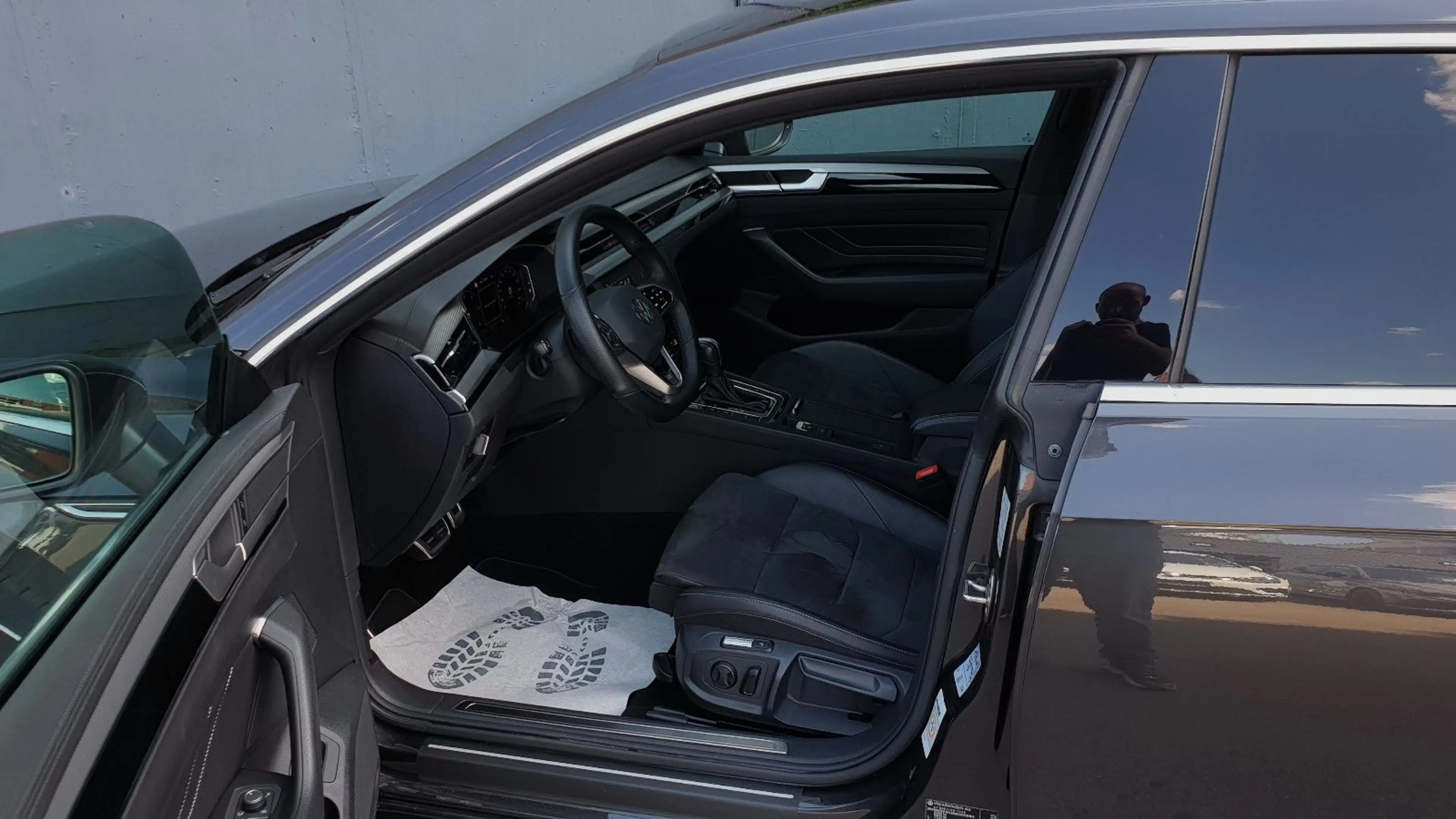 Volkswagen Arteon 2.0 TDI DSG 3 x R-Line Virtual/ACC/Kamera — photo 6
