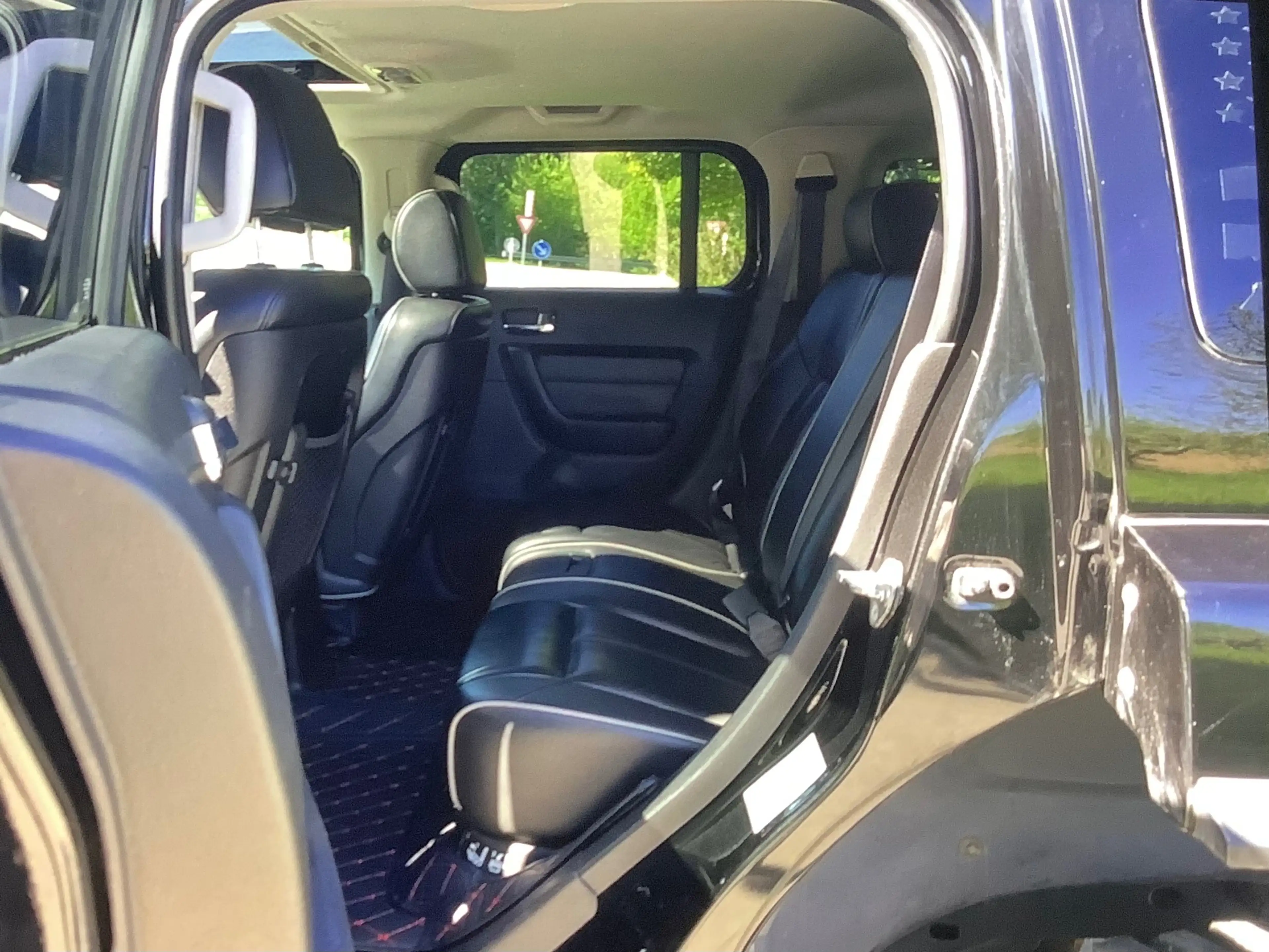 HUMMER H3 Luxury. Topzustand — photo 5