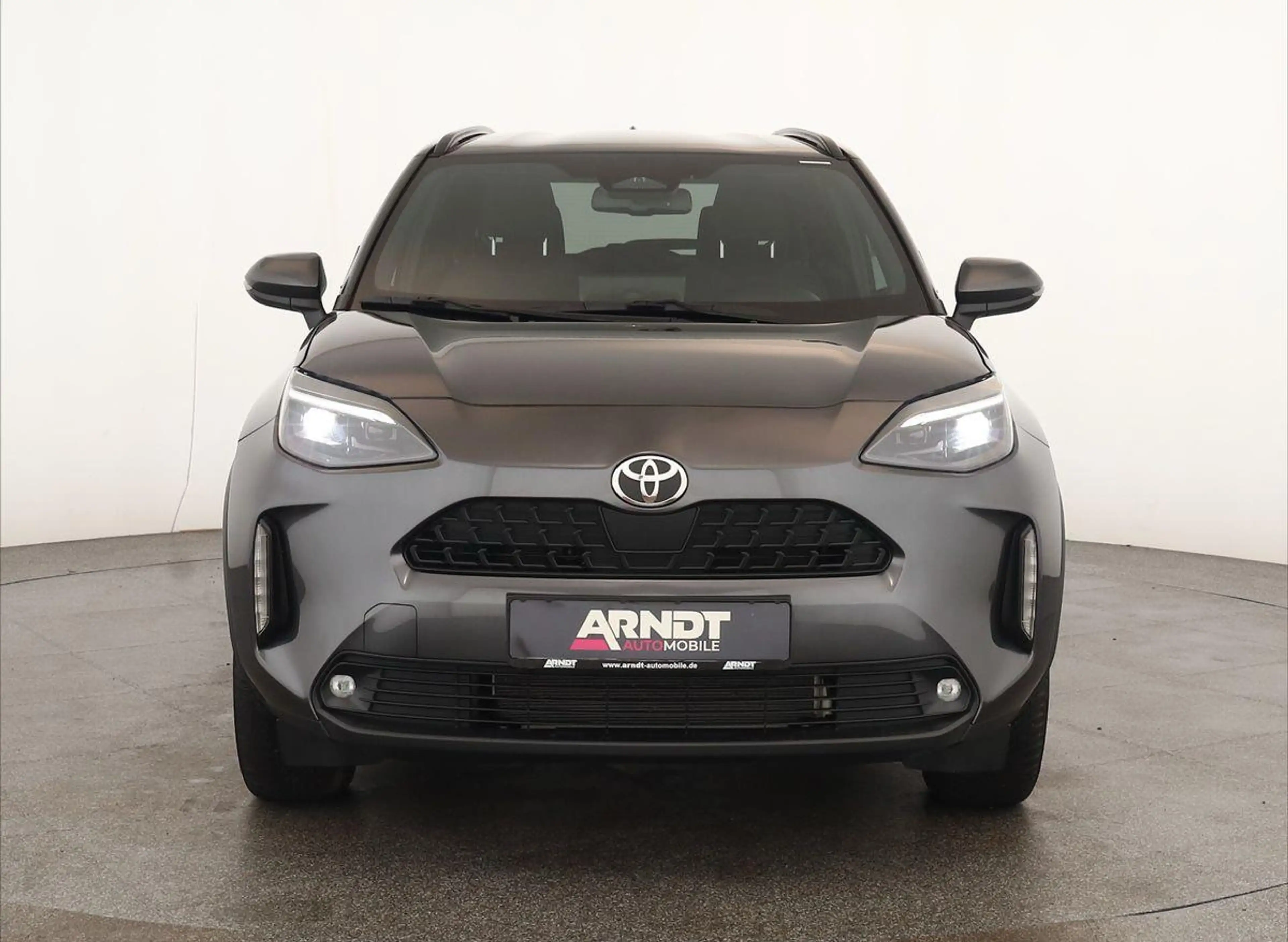 Toyota Yaris Cross Hybrid Teamplayer LED Nav SitzHZ Kam — photo 3