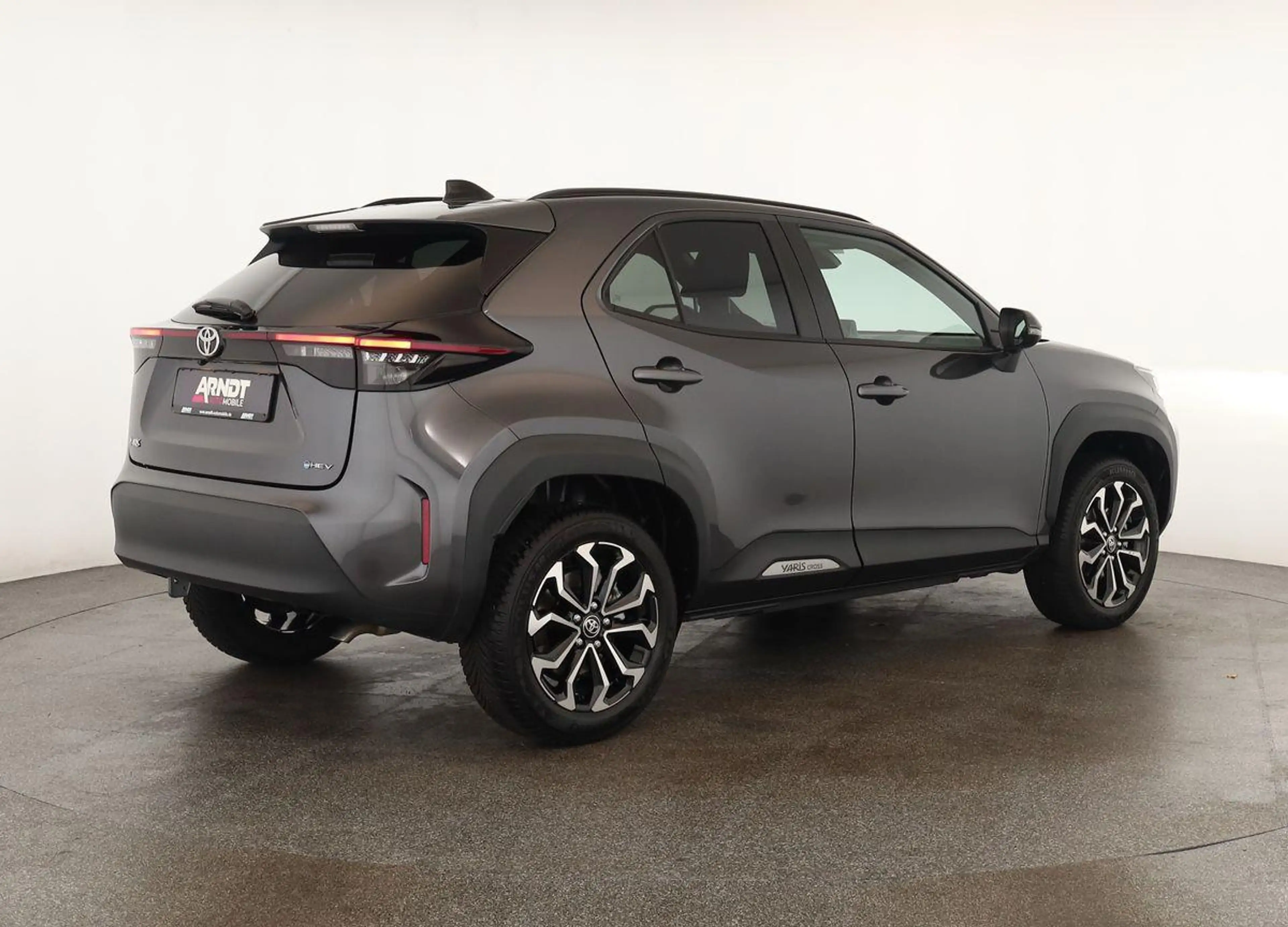 Toyota Yaris Cross Hybrid Teamplayer LED Nav SitzHZ Kam — photo 5