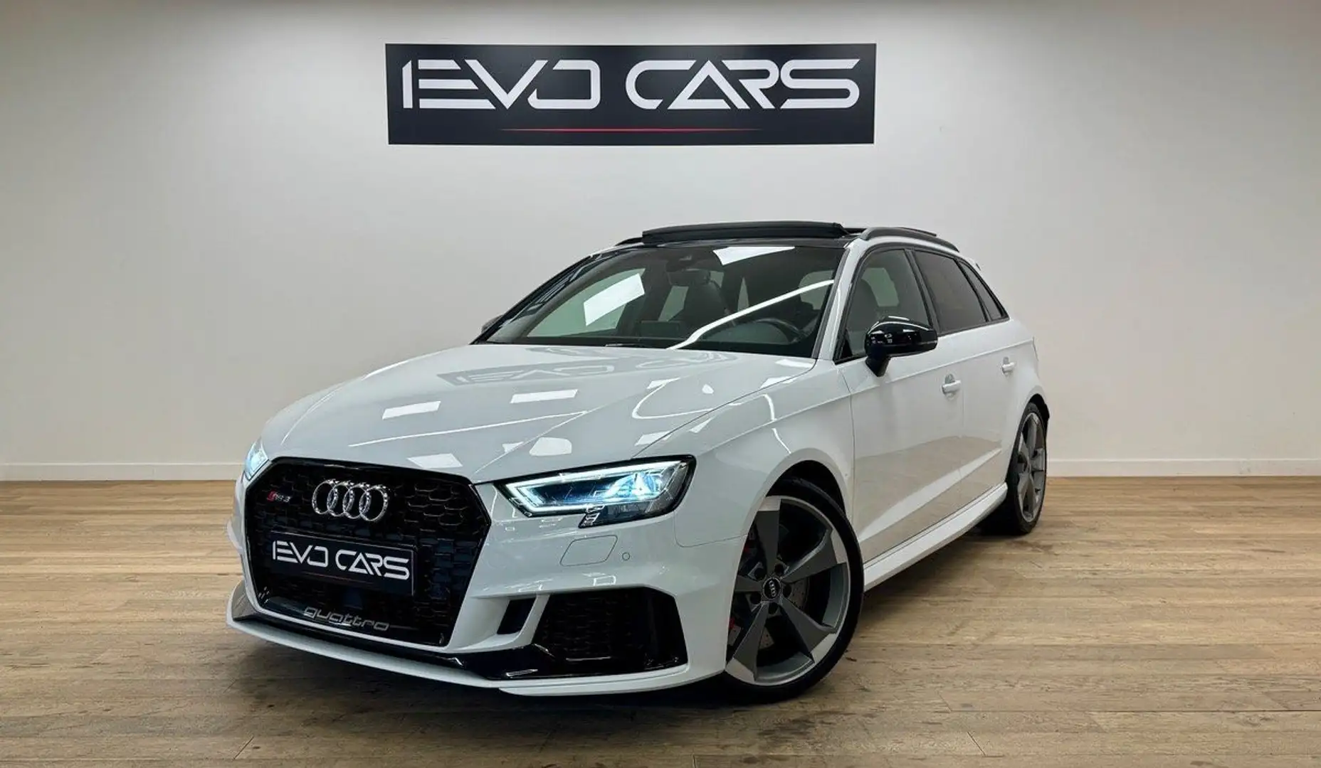 Audi RS3 Sportback 2.5 400 ch Full Options / Keyless / TO / Blanc - 1