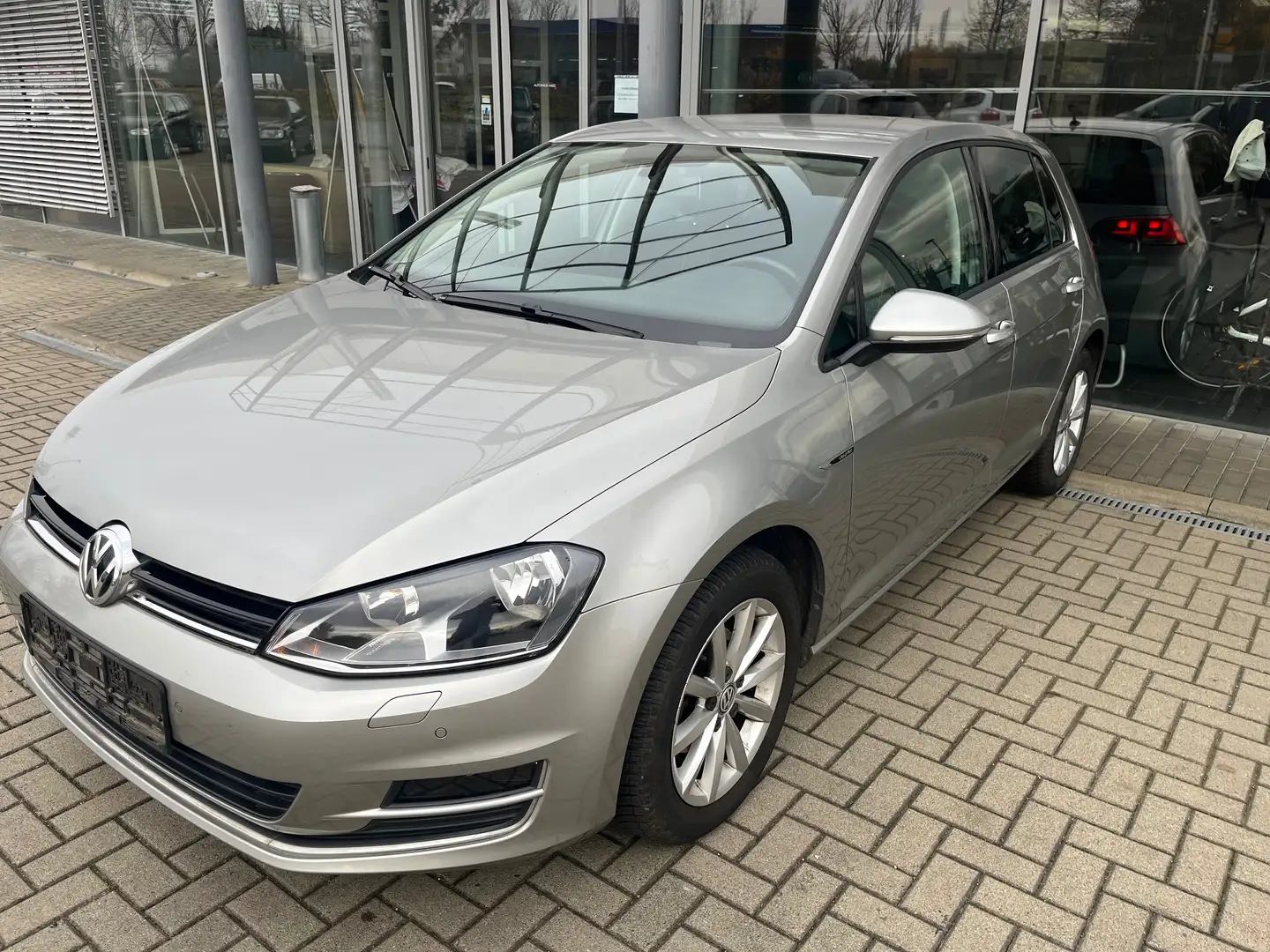 Volkswagen Golf Lounge SHZ/PDC/NAVI Grigio - 1