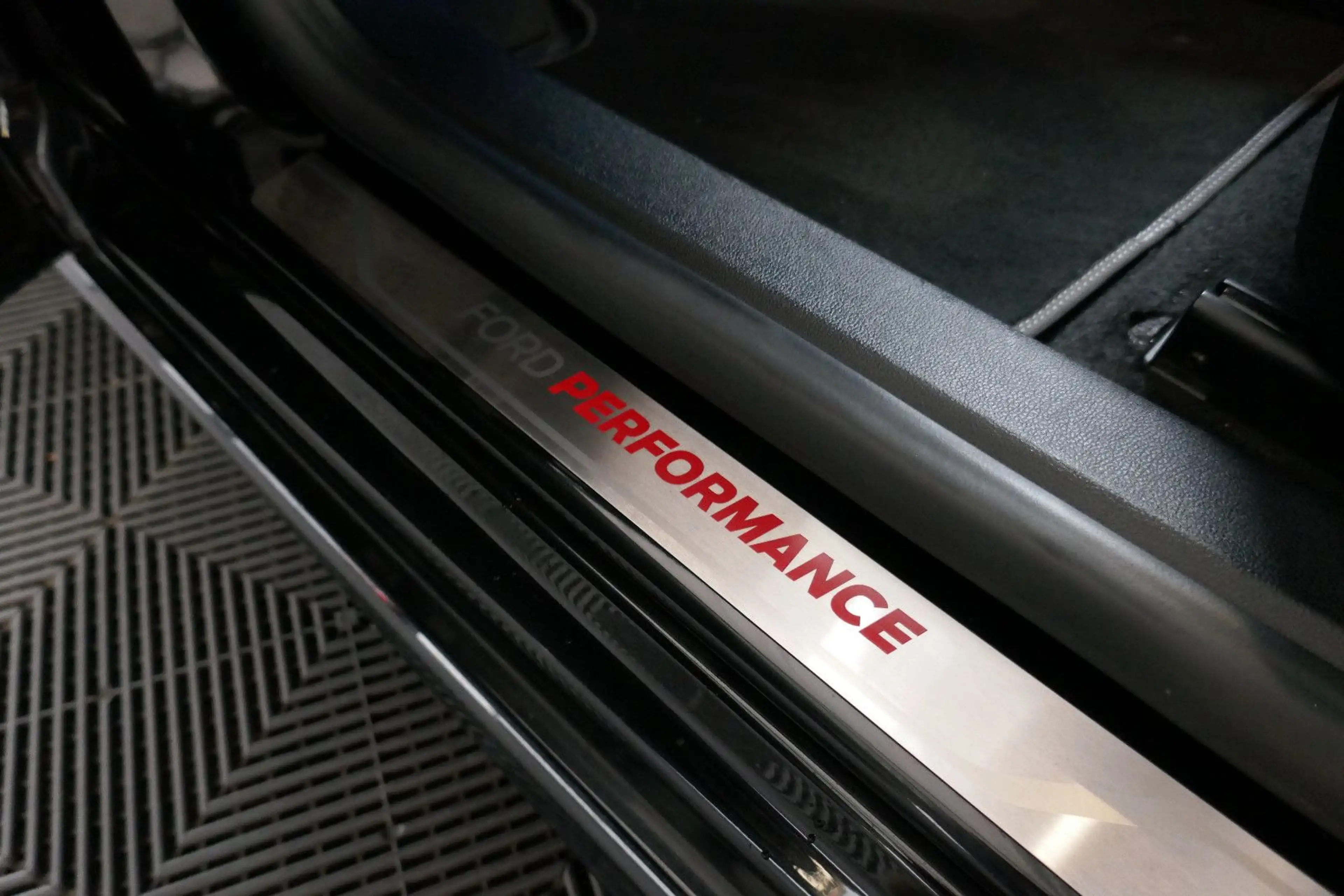 Ford Focus Turnier ST — photo 8