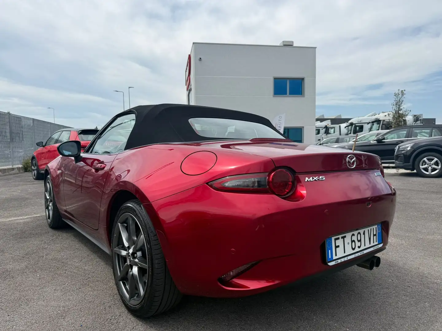 Mazda MX-5 MX-5 Soft Top 2.0 Sport i-Activsense 184cv - 2