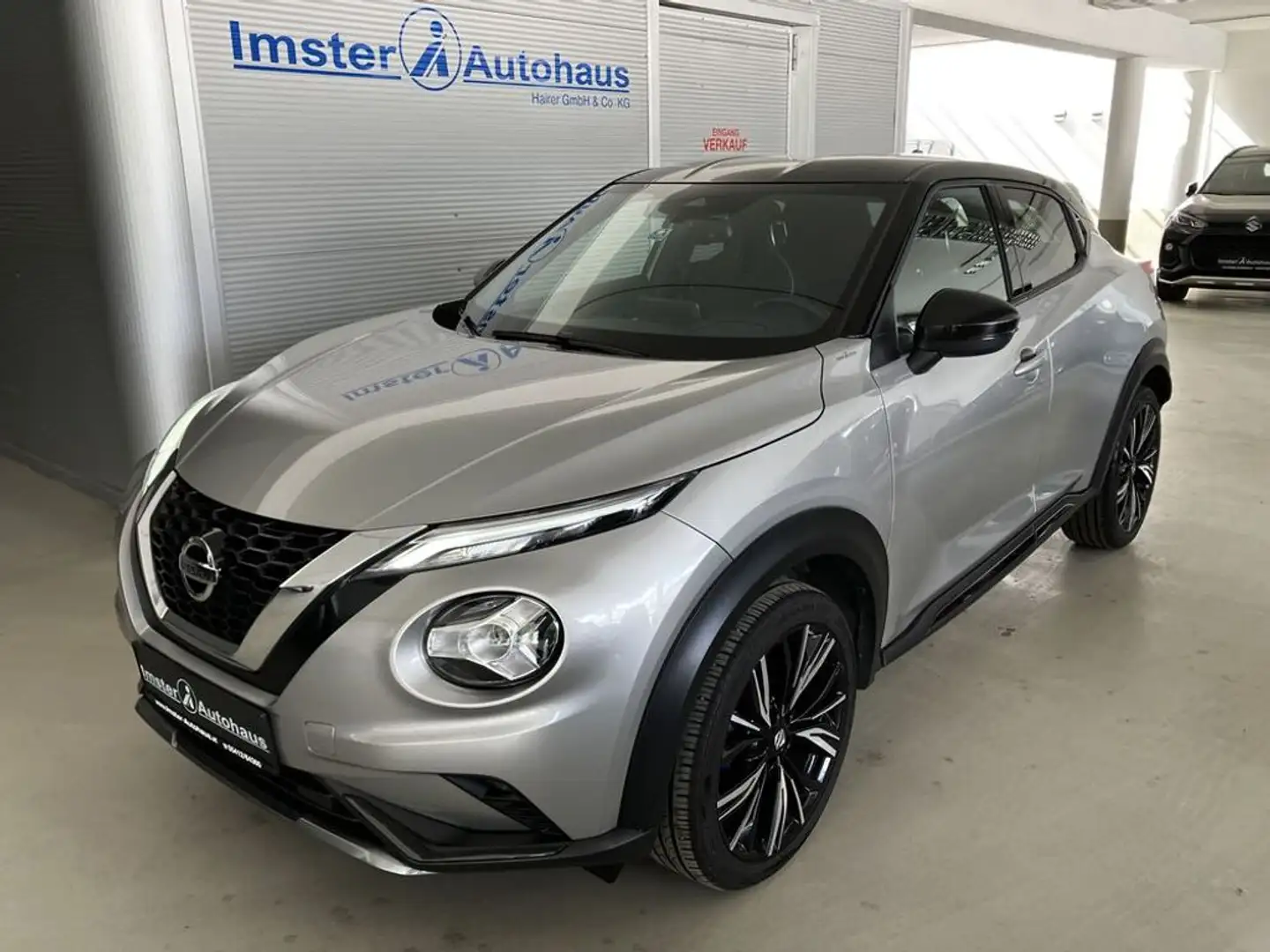Nissan Juke 1,0 DIG-T N-Design BOSE Silber - 1