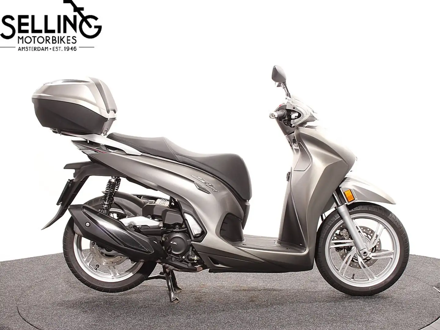 Honda SH 350 Argent - 1
