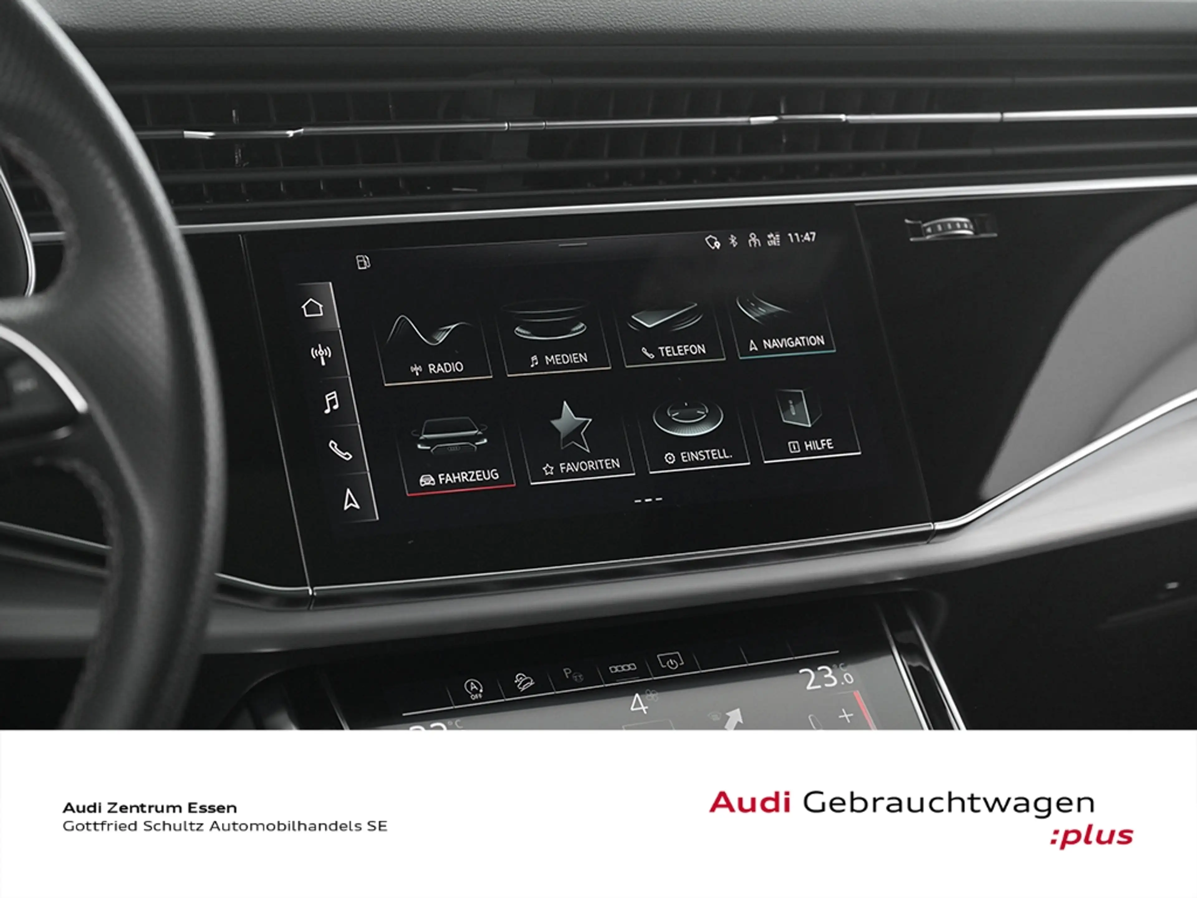 Audi SQ7 4.0 TFSI quattro — photo 14