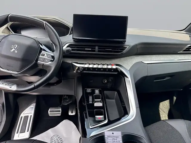 Peugeot 5008 view 10