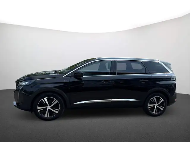 Peugeot 5008 view 4