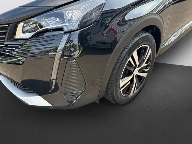 Peugeot 5008 view 9