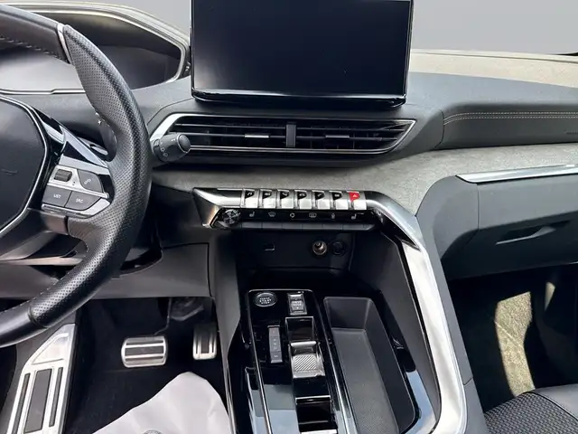 Peugeot 5008 view 12