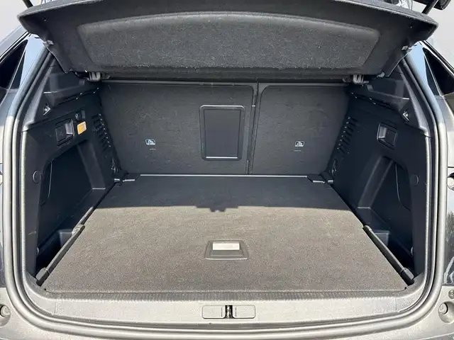 Peugeot 5008 view 7