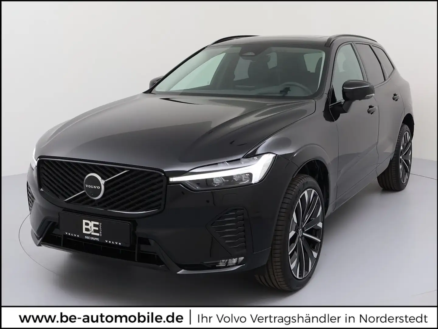 Volvo XC60 B5 Ultra Dark AWD FACEL. LED PANO 360° Schwarz - 1