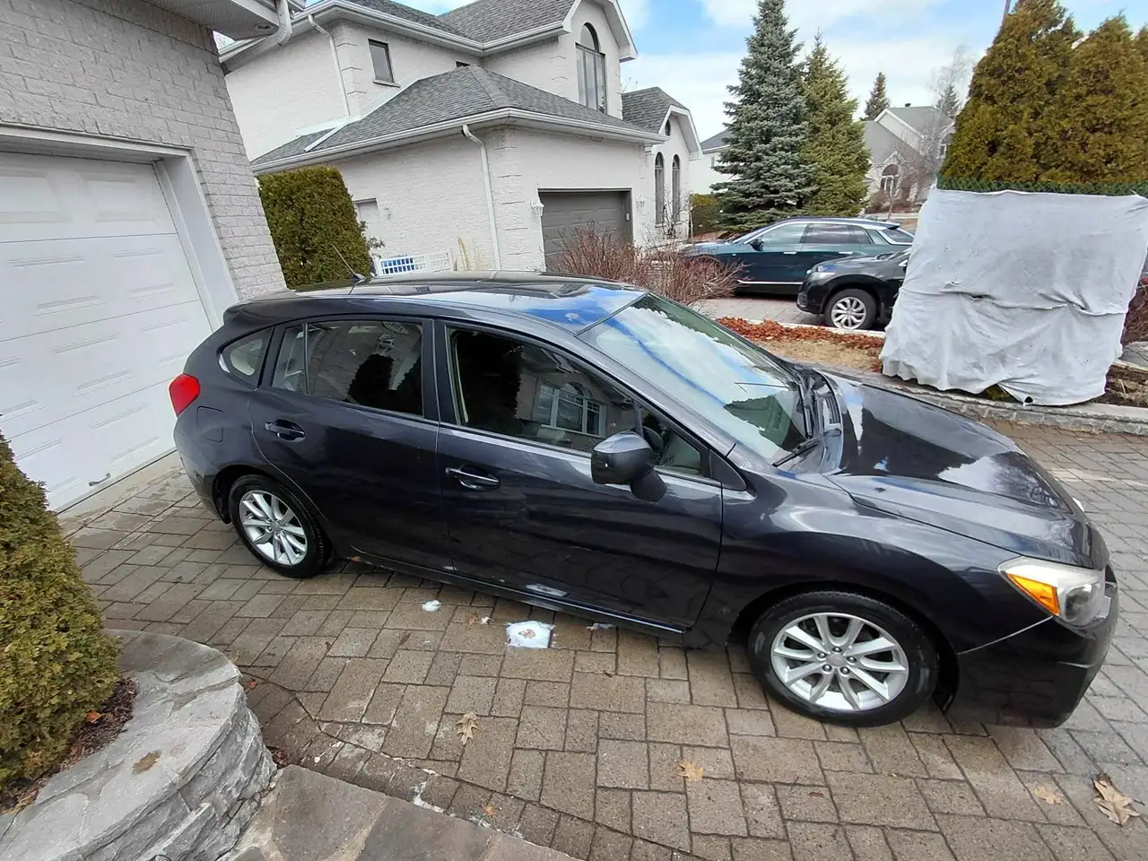Subaru Impreza снимка Subaru Impreza