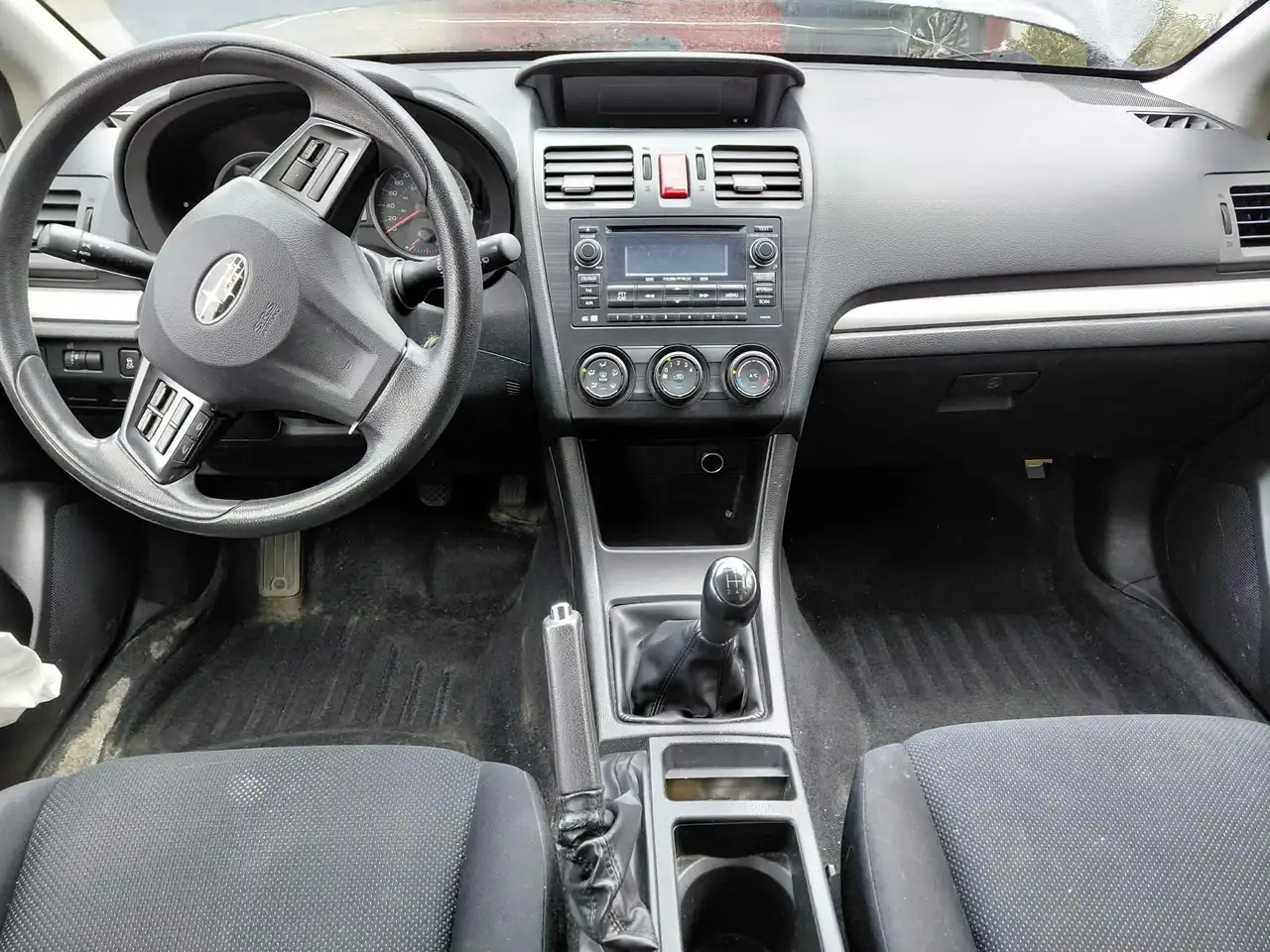 Subaru Impreza снимка Subaru Impreza