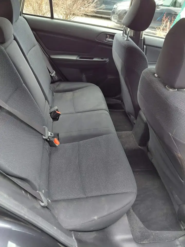 Subaru Impreza снимка Subaru Impreza