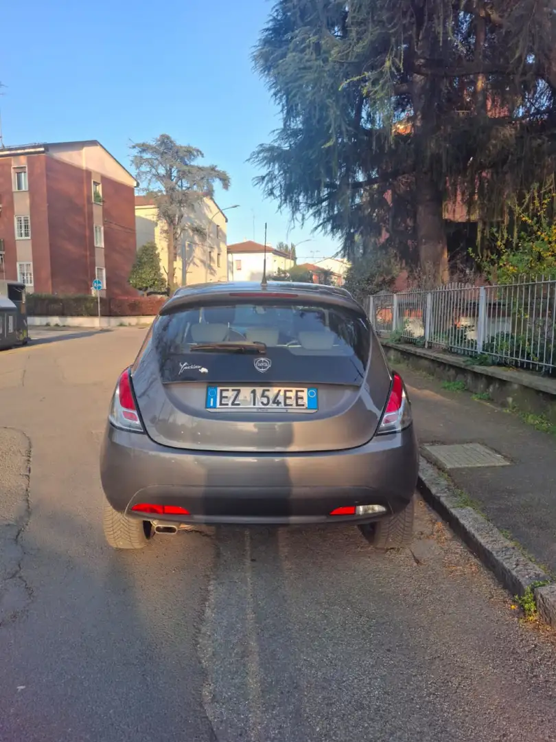 Lancia Ypsilon 1.3 mjt Elefantino s&s 95cv - 2