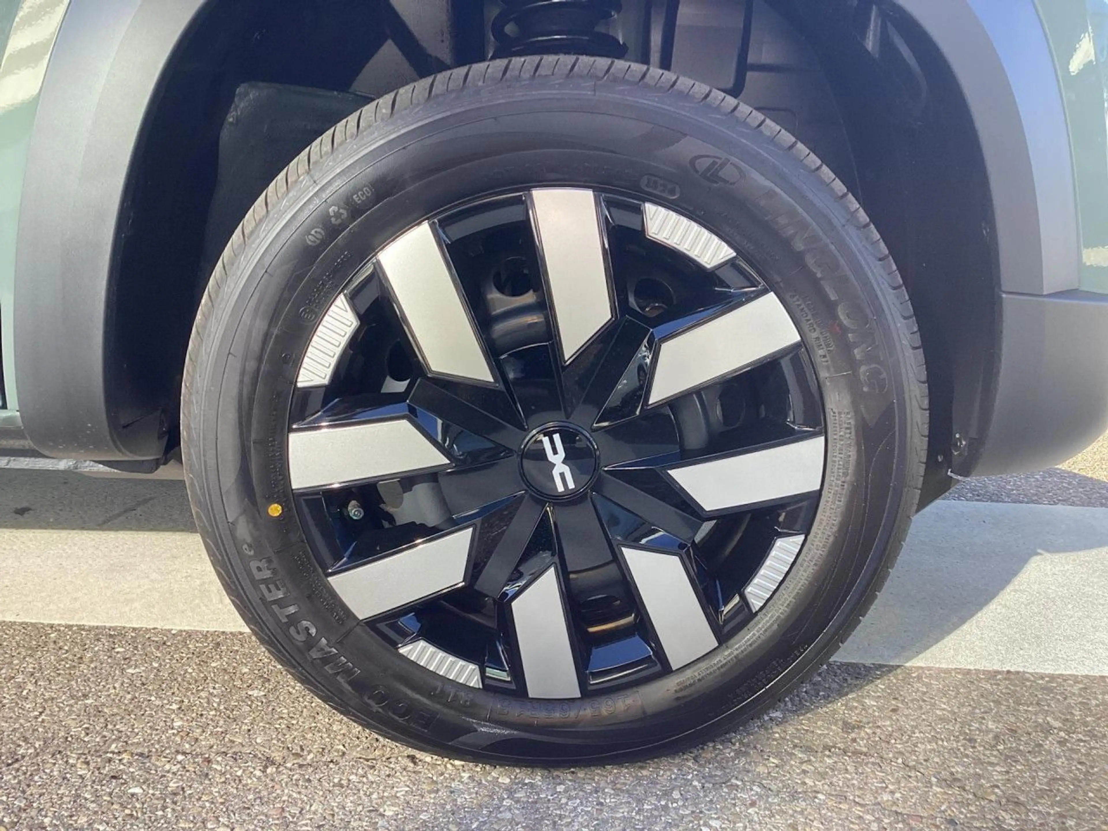Dacia Spring Expression electric 70 Bluetooth Navi LED — photo 5