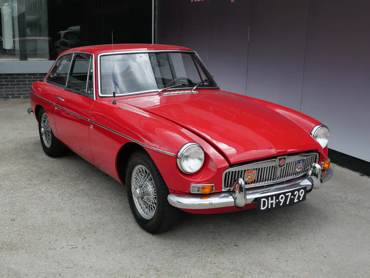MG B type 1.8 GT OVERDRIVE | LEER | ORIGINEEL | EUROP, foto 2