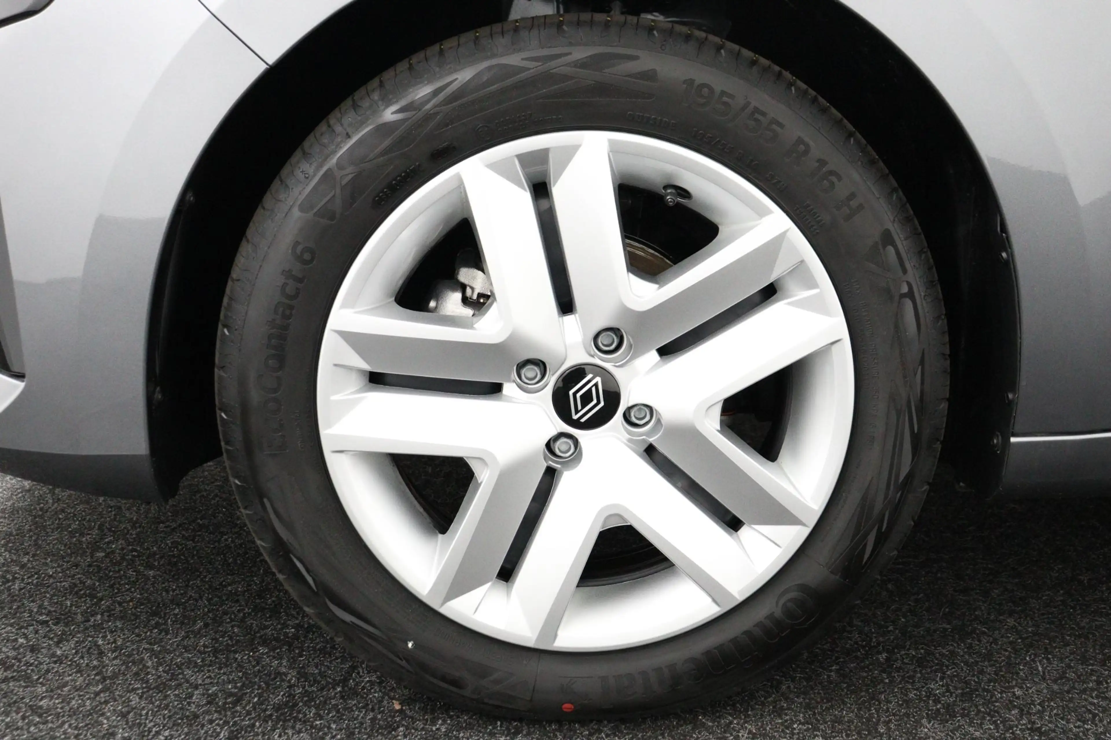 Renault Clio evolution TCe 90 | Achteruitrijcamera | Apple Carp — photo 11