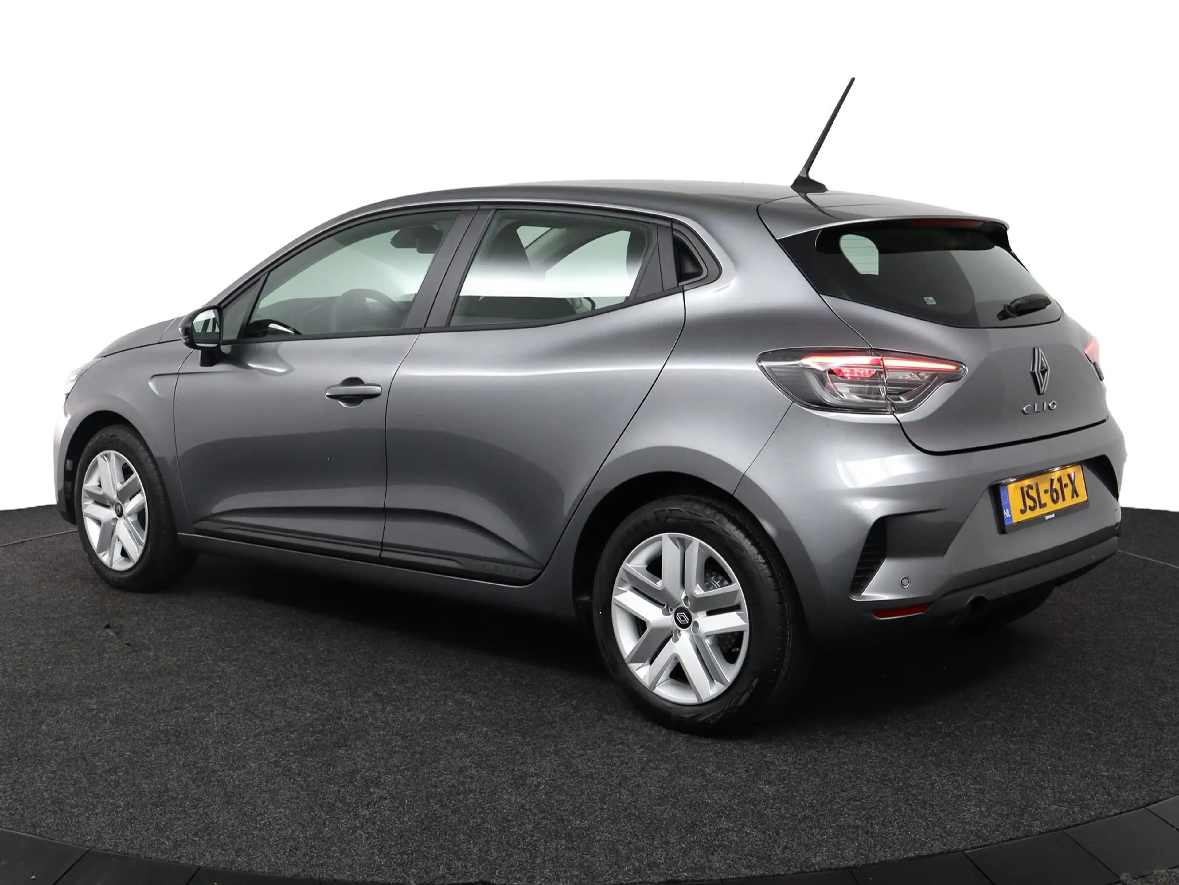Renault Clio evolution TCe 90 | Achteruitrijcamera | Apple Carp — photo 3