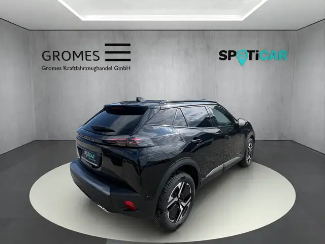Peugeot 2008 view 3