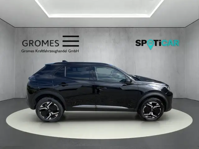Peugeot 2008 view 2