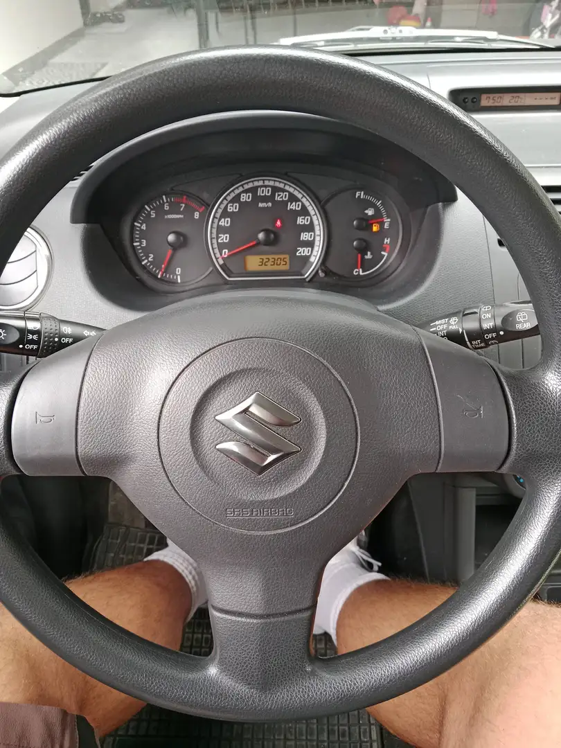Suzuki Swift Swift 1,3 GL 4WD GL Grau - 2