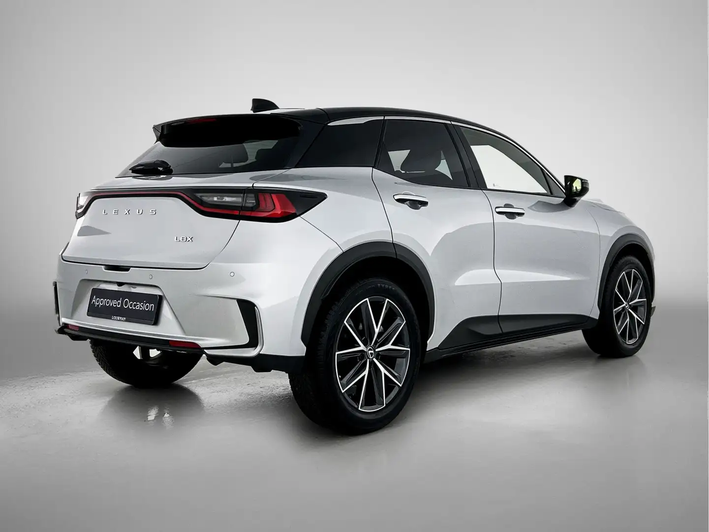 Lexus LBX 1.5 Hybrid Emotion Grau - 2