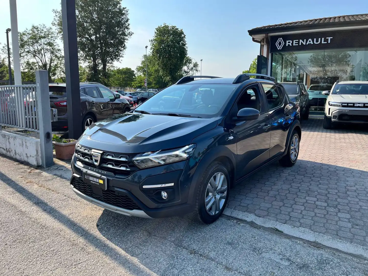 Dacia Sandero Stepway 1.0 TCe ECO-G Comfort Grigio - 1