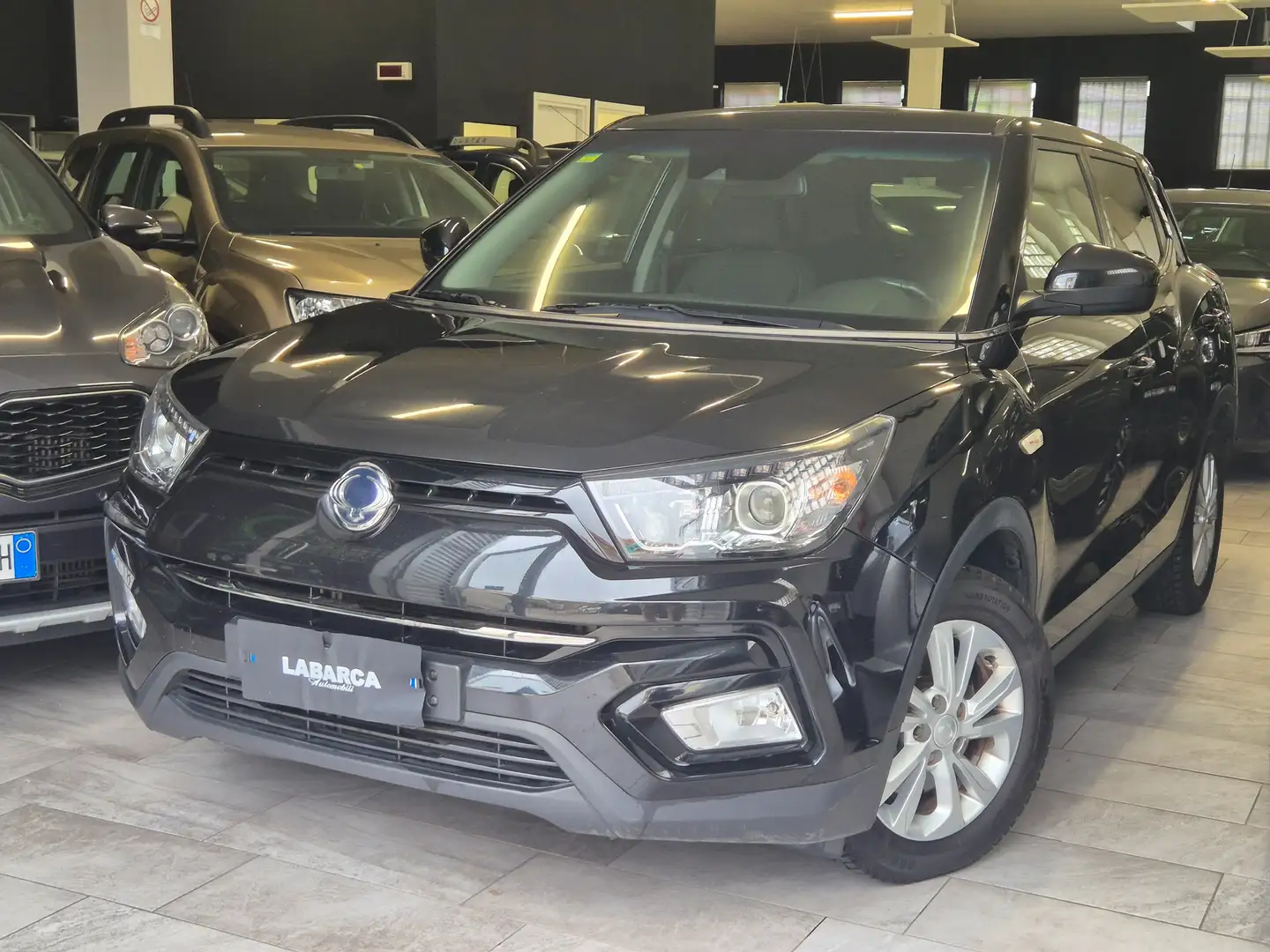 SsangYong Tivoli Tivoli 1.6 Icon 2wd GPL Noir - 1