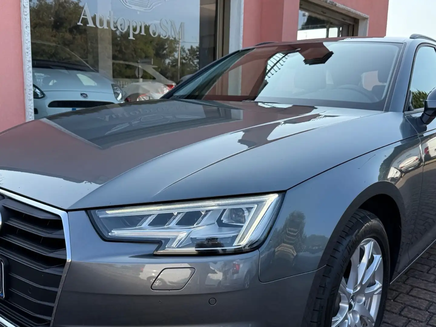 Audi A4 A4  Avant 40 2.0 tdi quattro 190cv s-tronic MATRIX Grigio - 1