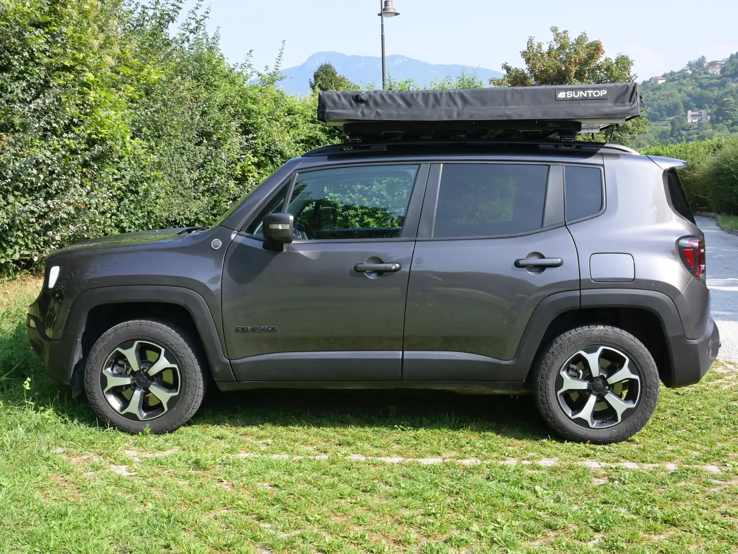 Jeep Renegade Renegade 1.3 t4 phev Trailhawk 4xe at6 Grigio - 2