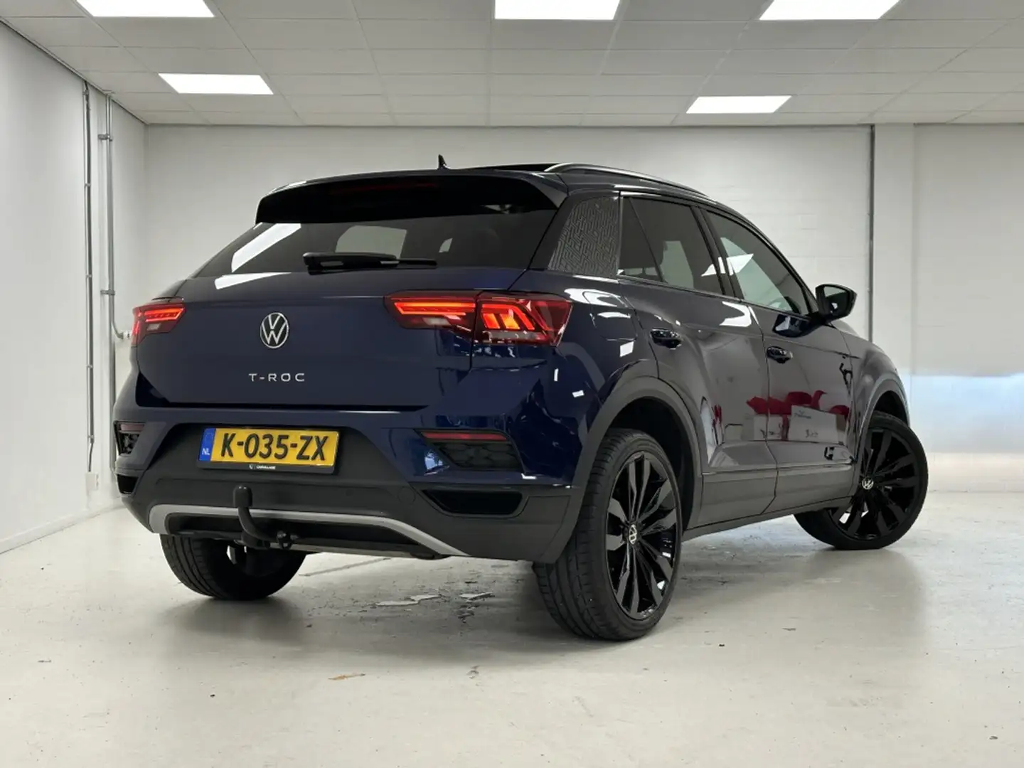 Volkswagen T-Roc 1.5 TSI Sport | Panoramadak | Beatsaudio | Camera Bleu - 2