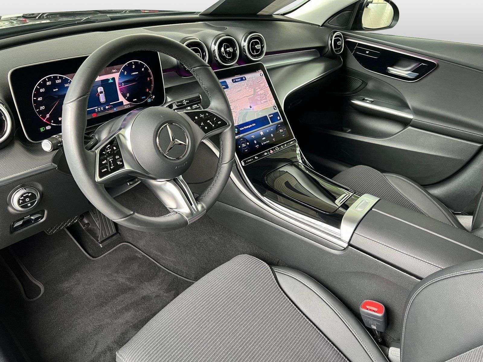Mercedes-Benz C 220