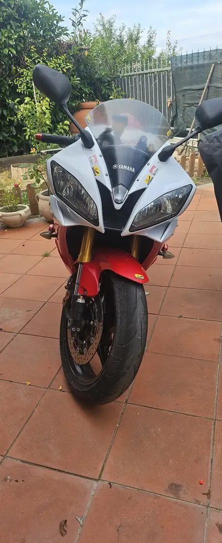 Yamaha YZF 600 Bílá - 1